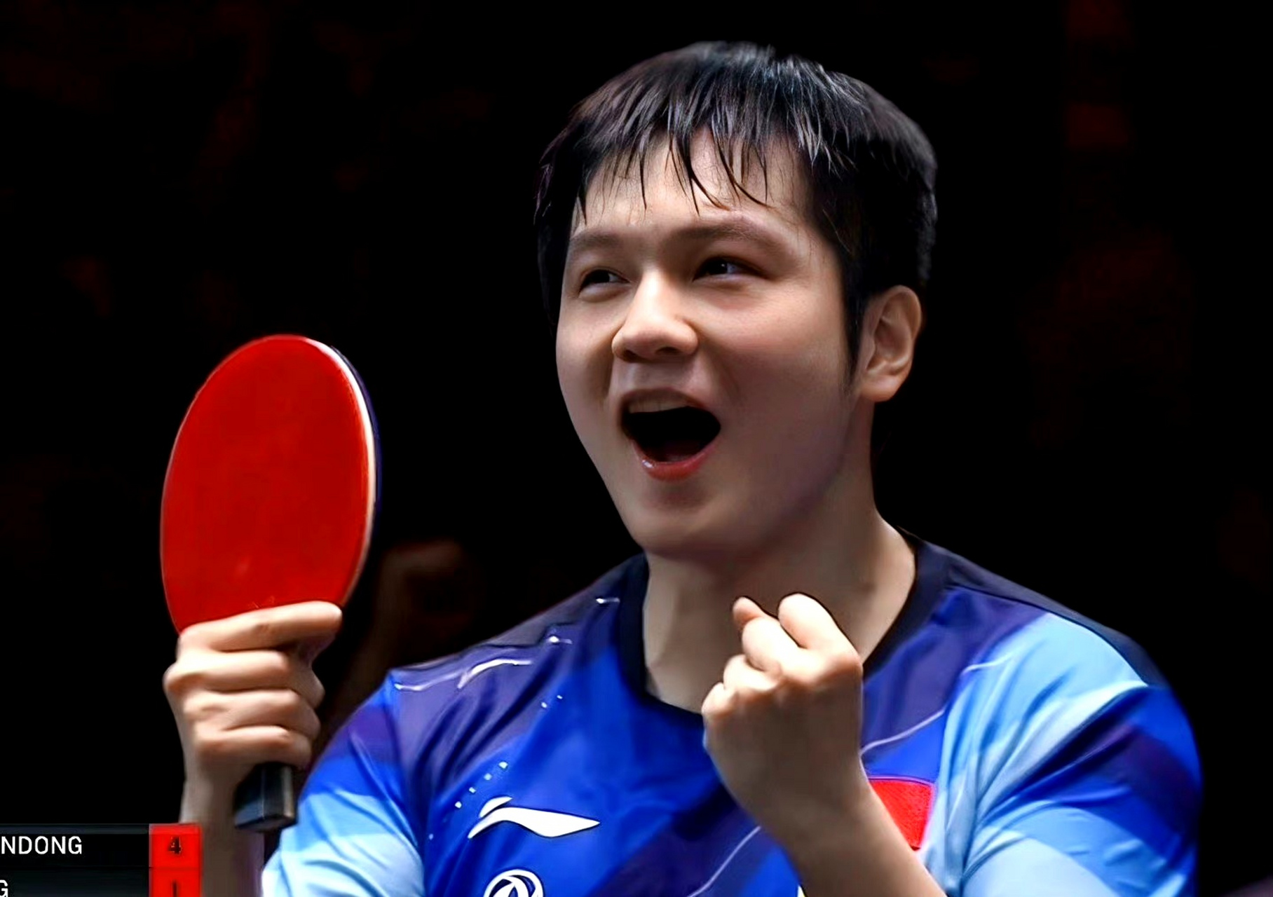 在国家队驻地酒店发生这种事件,肯定让人气愤.