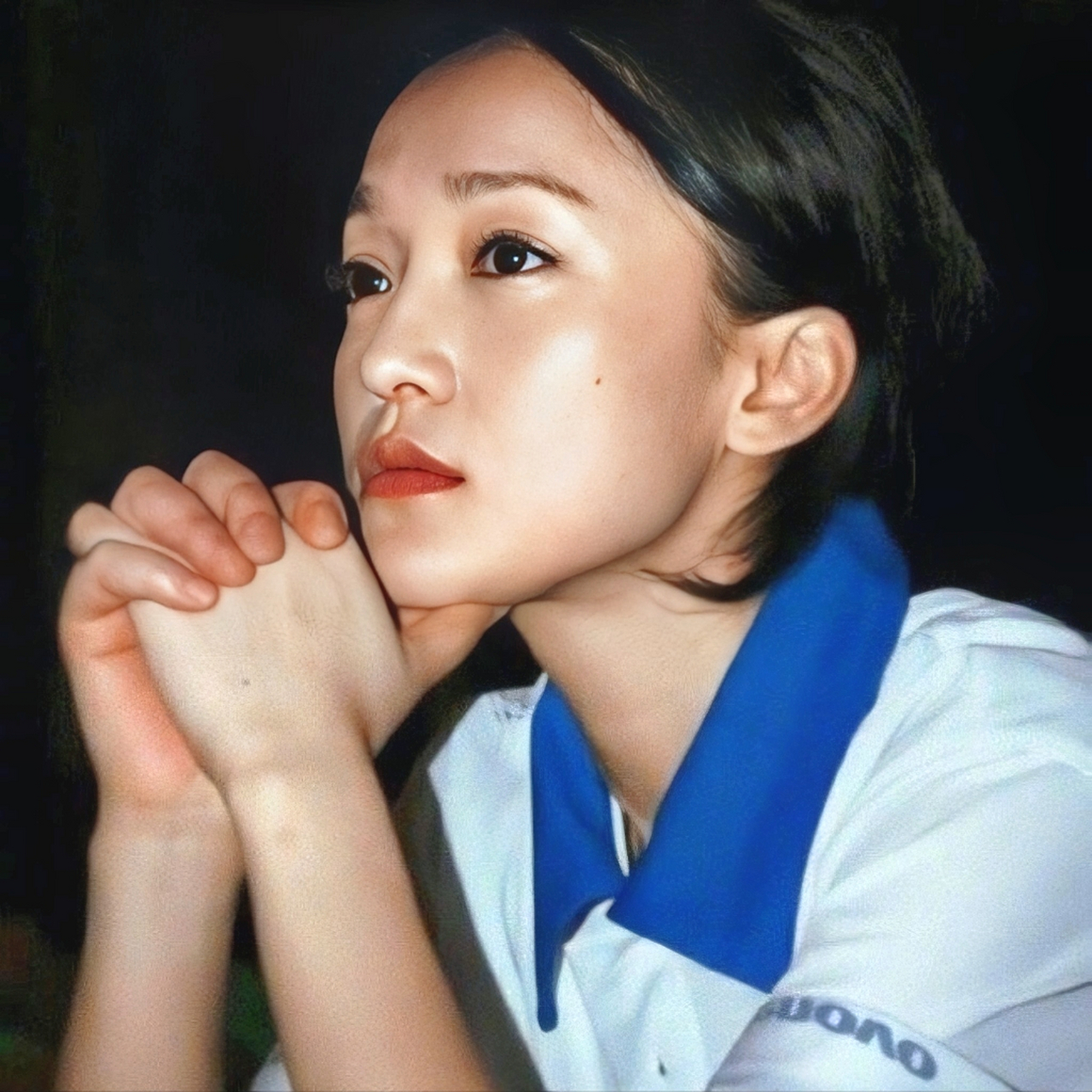 小时候不觉得周迅好看,现在真想穿越回去给自己两巴掌,把审美打出来.