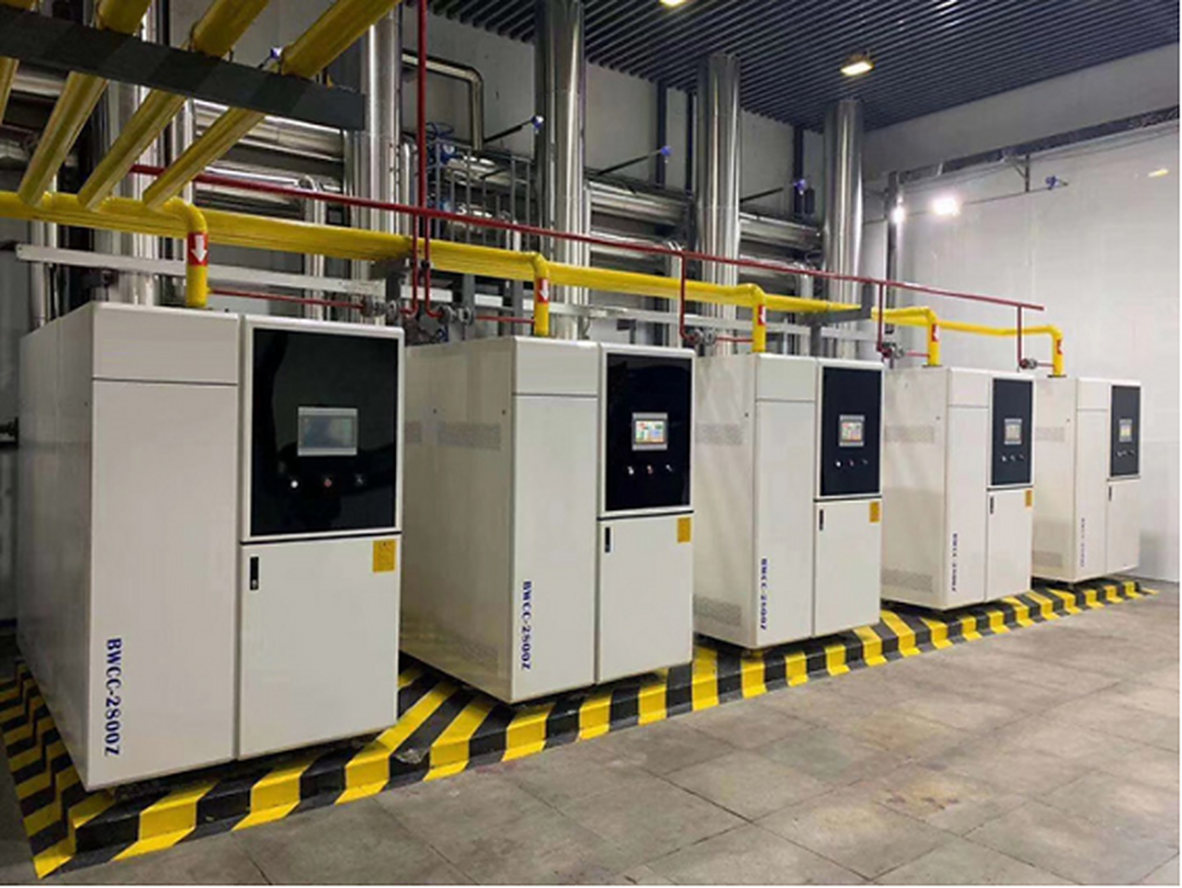 低氮冷凝铸铝锅炉安装现场,1吨700千瓦2吨1400千瓦3吨2100千瓦4吨2800