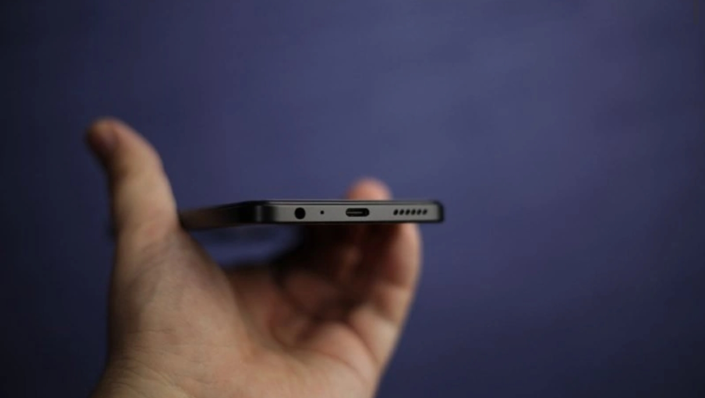 俄罗斯智能手机品牌rosa:打造俄罗斯的智能手机生态系统