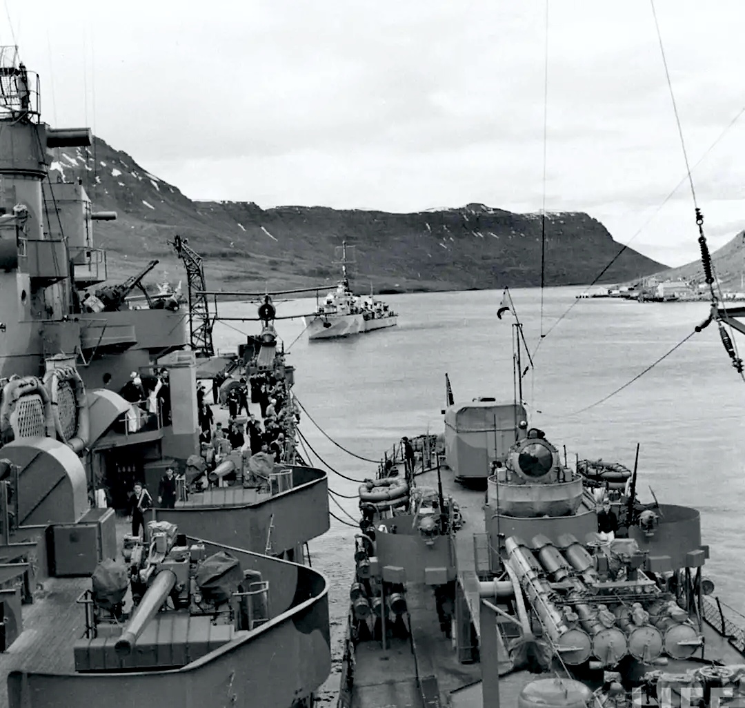 舰船欣赏:美国海军 威奇塔号重巡洋舰