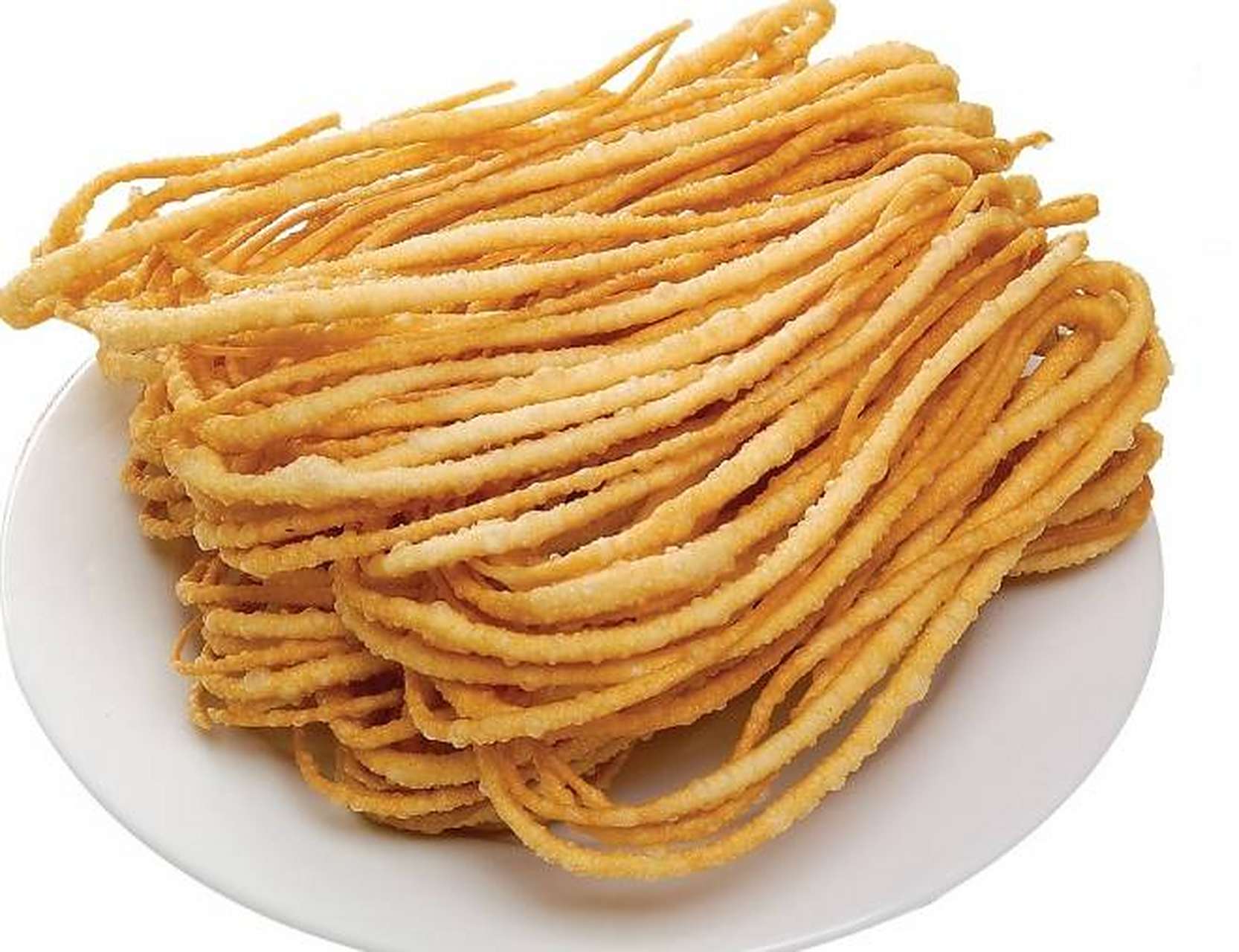 曲阜馓子是一种历史悠久的传统小吃,可以追溯到春秋时期,当时它被称为