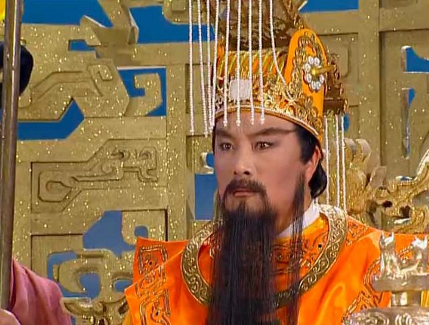 原本是姜子牙来做玉皇大帝(老天爷)的,为什么后来他跳到房梁上去了?