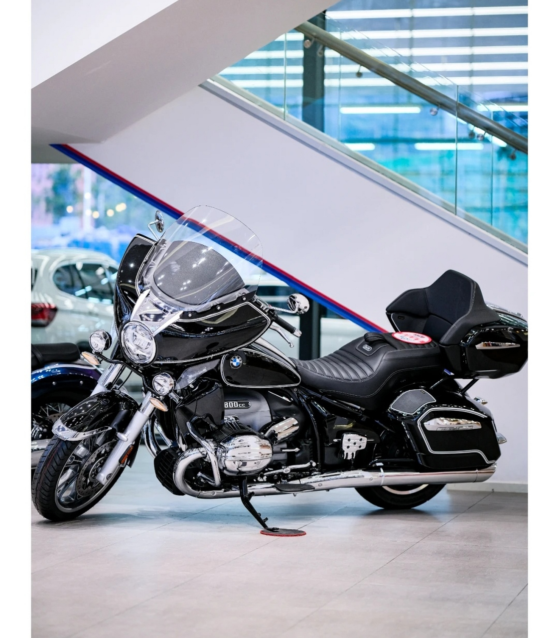 最像哈雷的宝马摩托 我认为目前最复古最美的宝马摩托﹣r18 1.