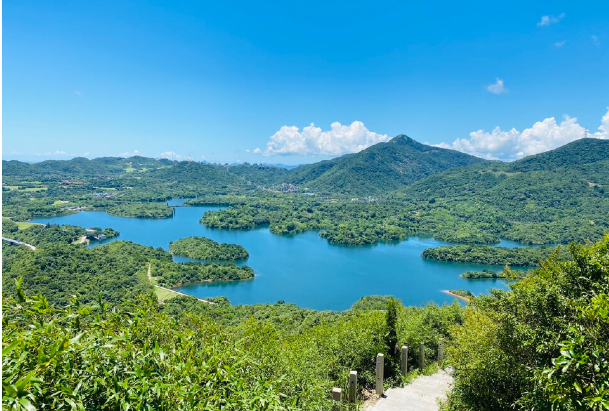 深圳景点:三洲田水库人称深圳"千岛湖",真的太美了