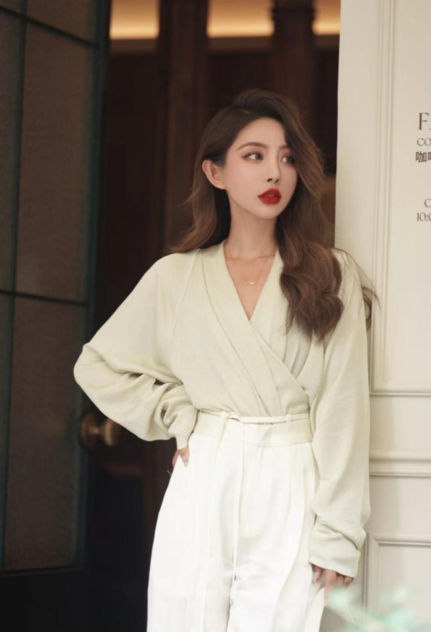 160气质穿搭高级简约清新搭配