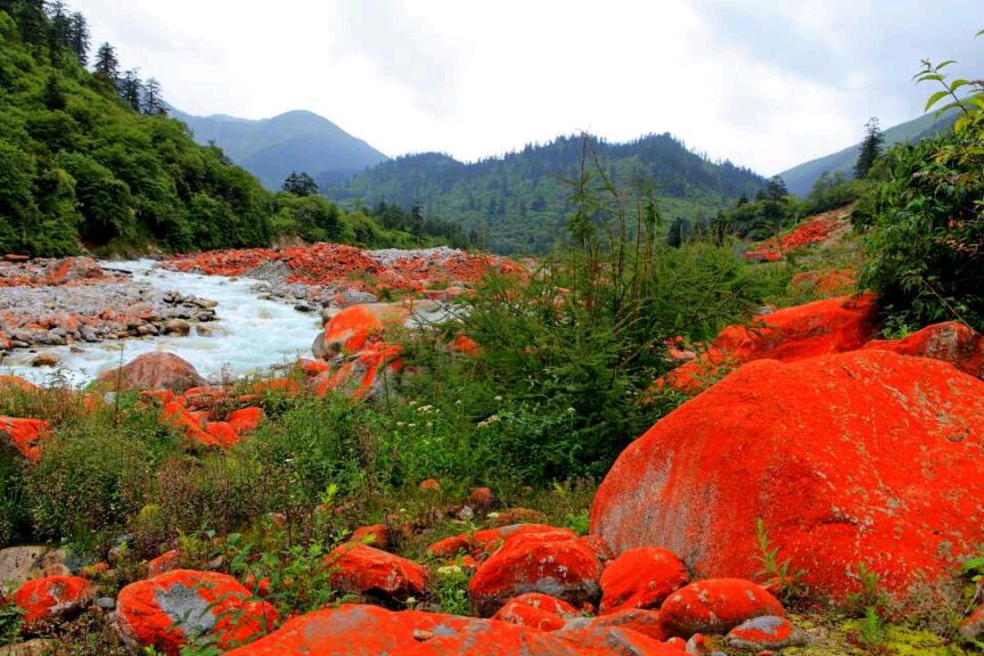 神奇地方,燕子沟红石滩