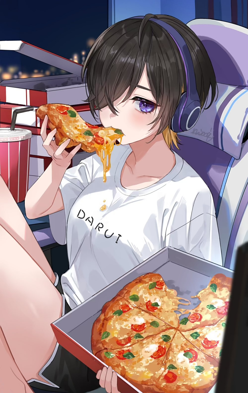 宅在家里吃披萨,喝可乐的居家少女#二次元#  画师:nima