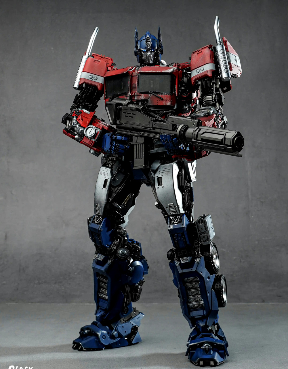 模型欣赏:圣斯基 外传擎天柱重涂欣赏,by 黑板black.