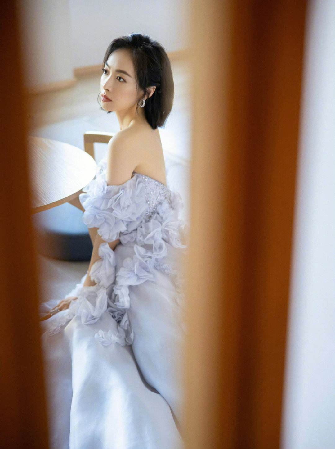 明星壁纸分享—宋茜