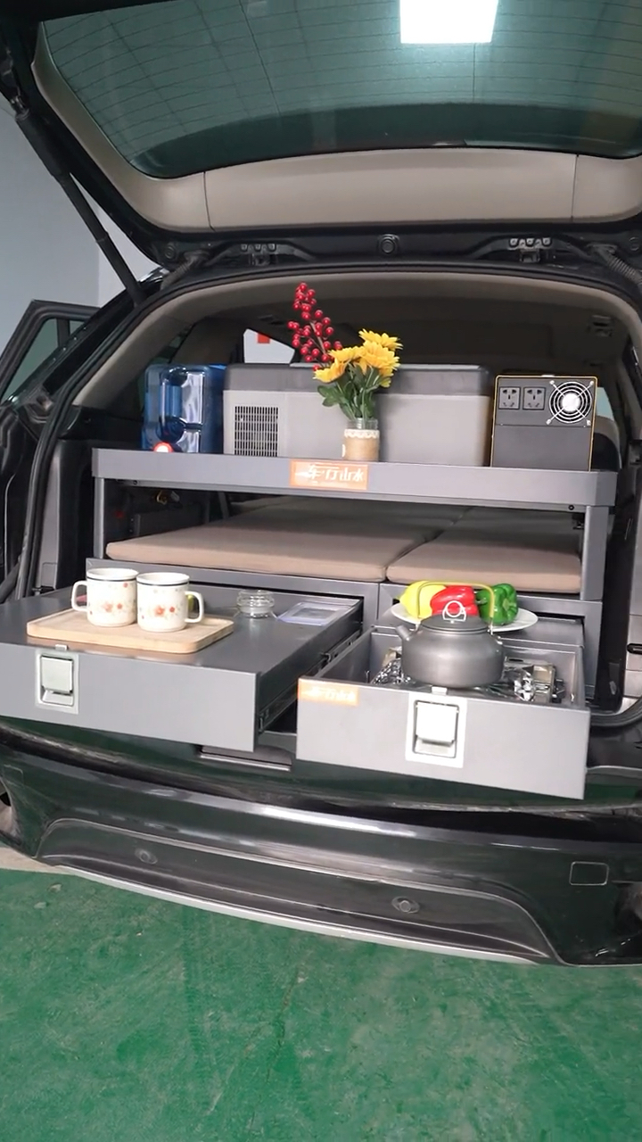 宝马x5安装床车案例世界那么大得去转转呀宝马x5床车改装车