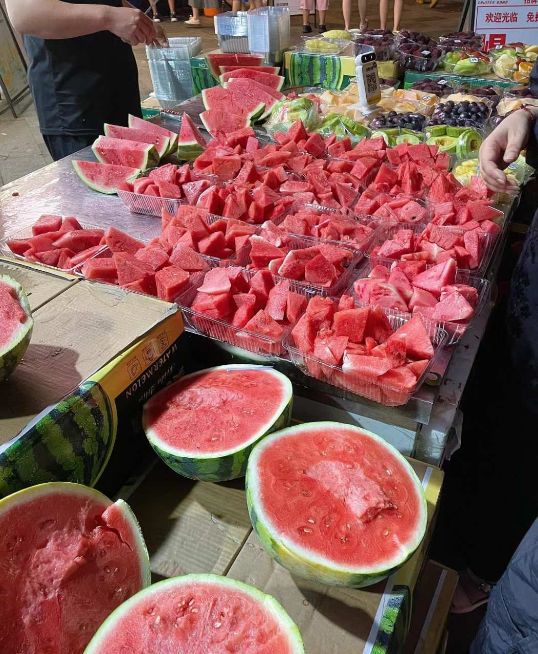 听说这种盒切的西瓜只有南方有,北方不会有,是真的吗?