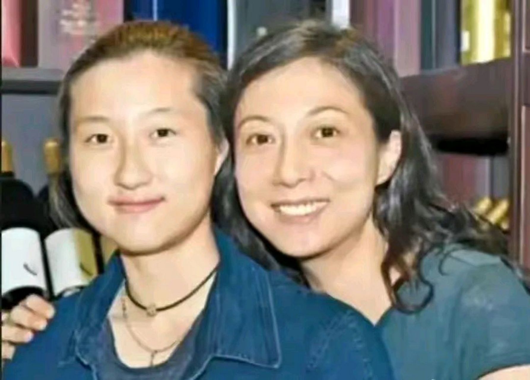 10月24日,在小龙女吴卓林领救济食物过去好几天后,吴绮莉终于回应了