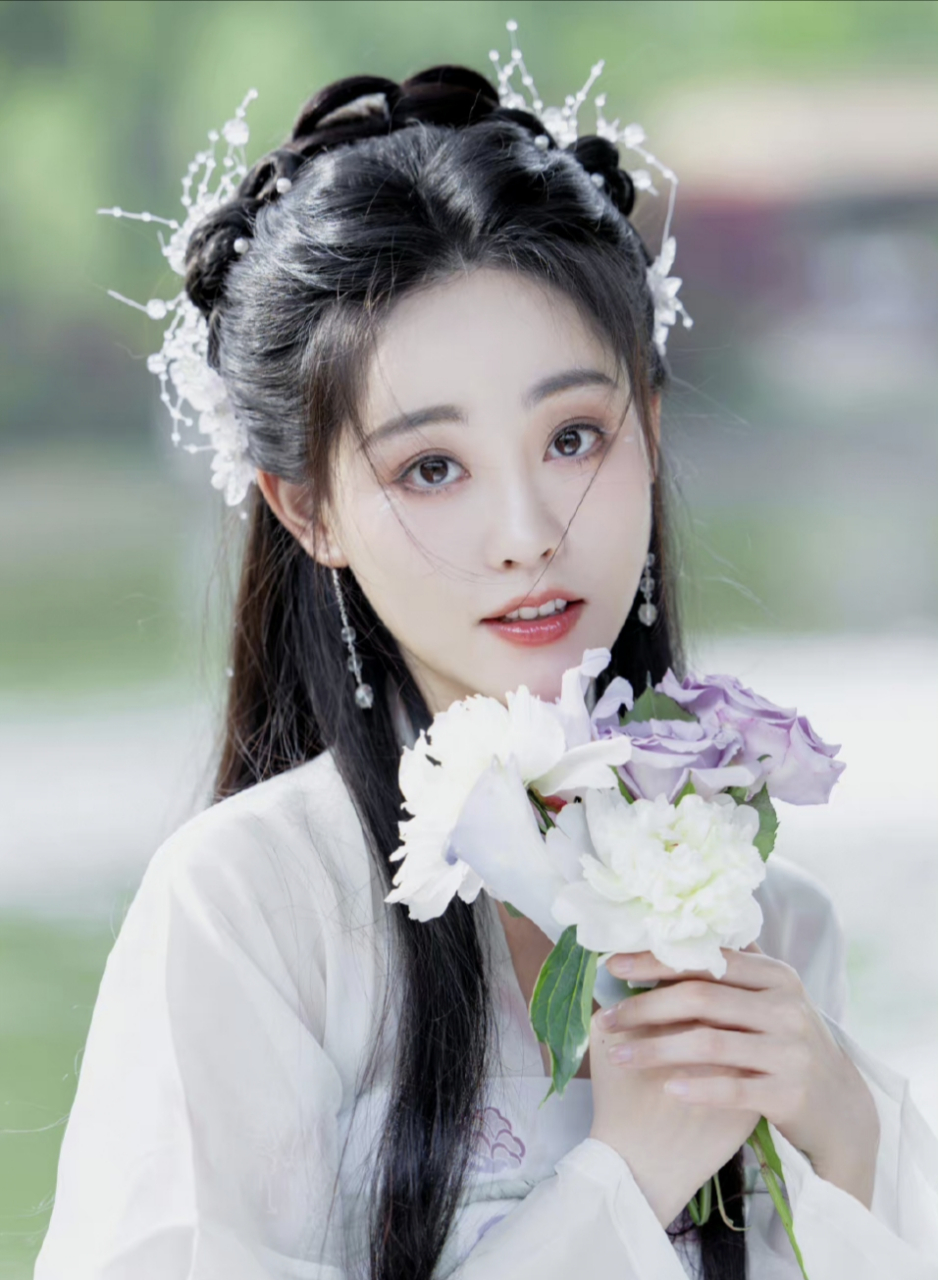 今天是新鲜出炉的古装祝绪丹,美美哒#祝绪丹