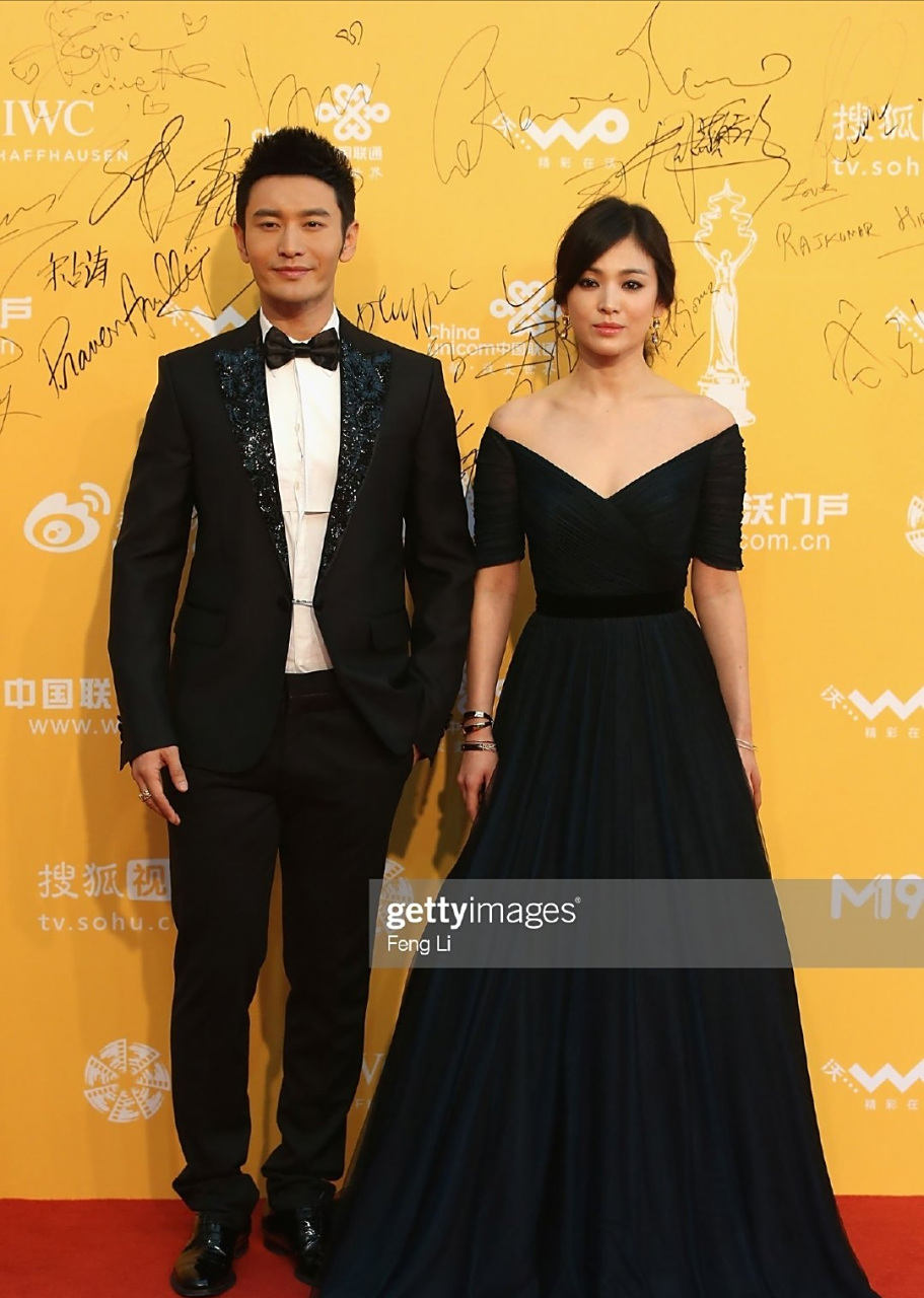 黄晓明和宋慧乔早期生图,你觉得怎么样?