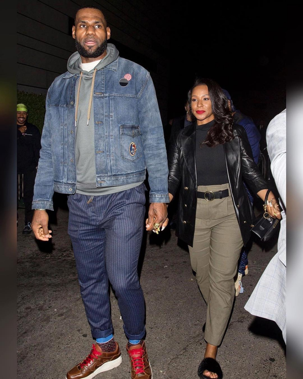 nba球员勒布朗·詹姆斯的妻子萨瓦娜·布林森.