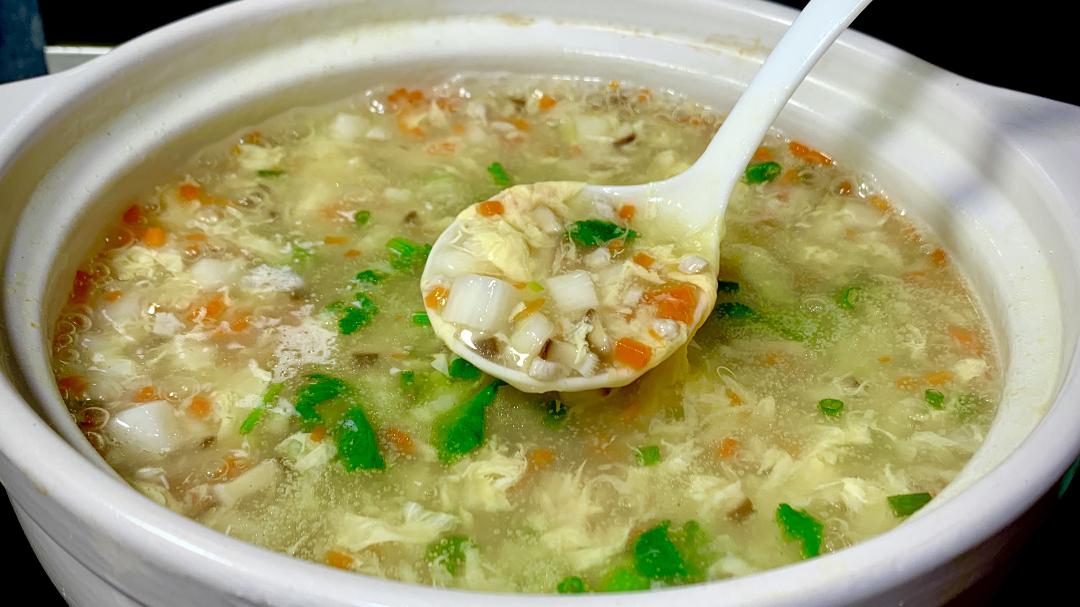 山药三鲜汤好喝有诀窍，教你一招，汤鲜味美，清淡不油腻，超好喝