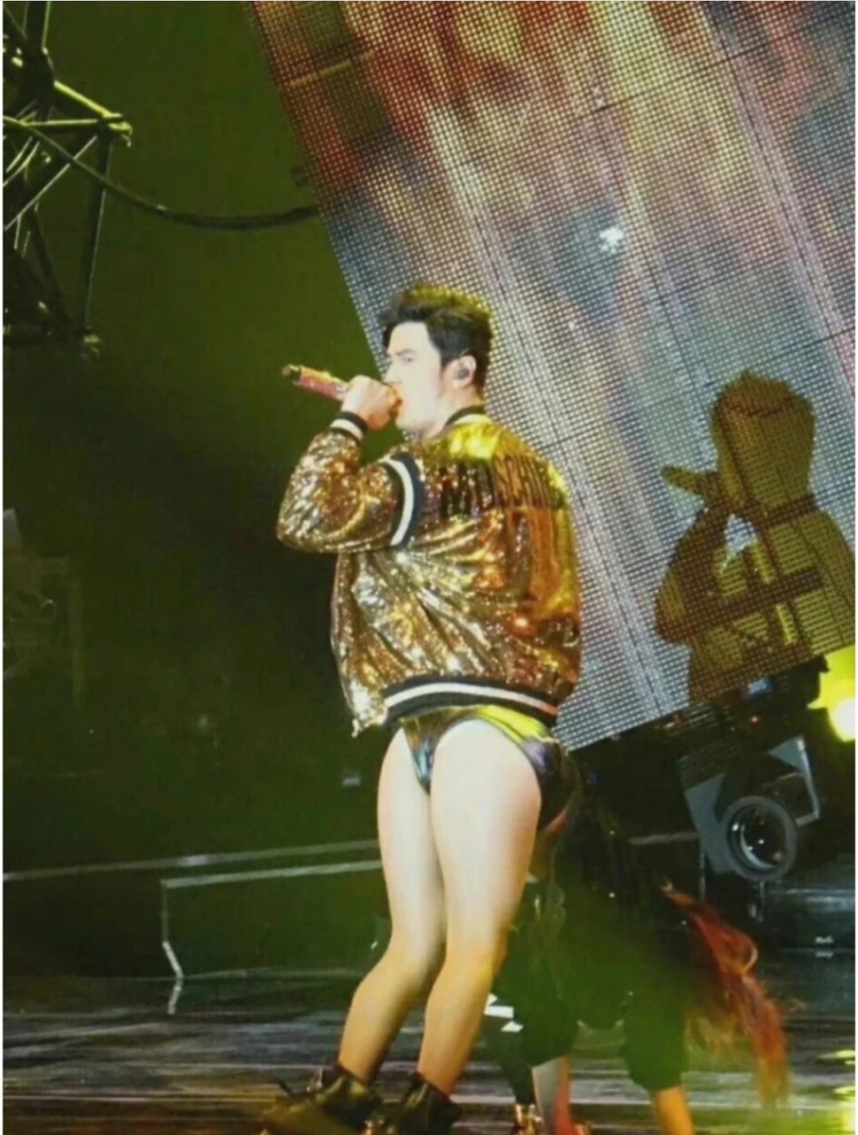 周杰伦搞笑图片 #搞笑# #搞笑段子