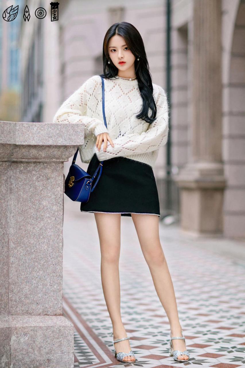 杨超越  美腿玉足美照  #杨超越