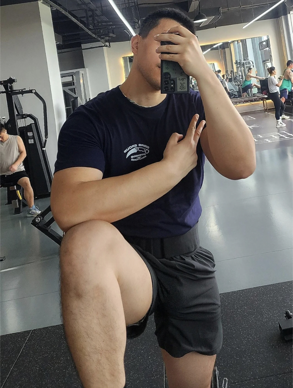 不存在混生活,每天都有充血时刻#健身# #肌肉型男