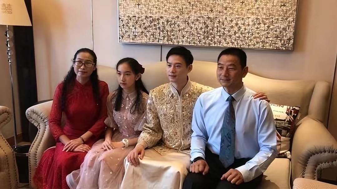 国乒31岁世界冠军结婚,陈玘做证婚人,梦里头直播间寻伴郎