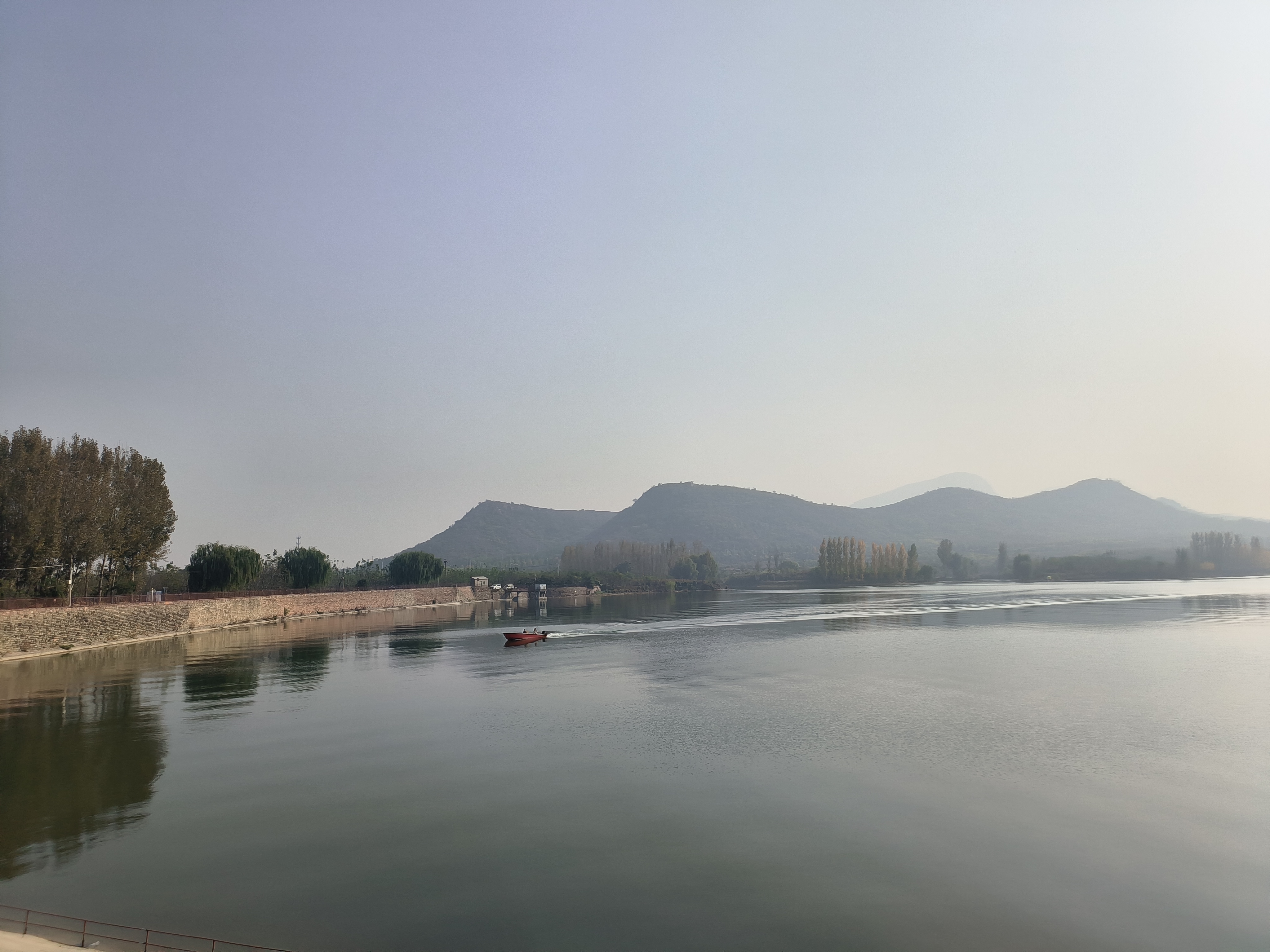 邢台市八一水库,又名羊卧湾水库.@西望太行的动态