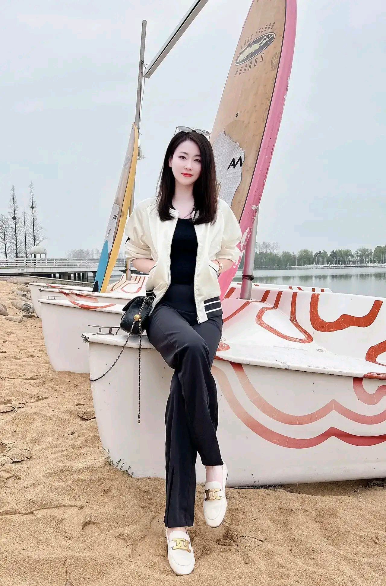 风仪秀整,衣必文采