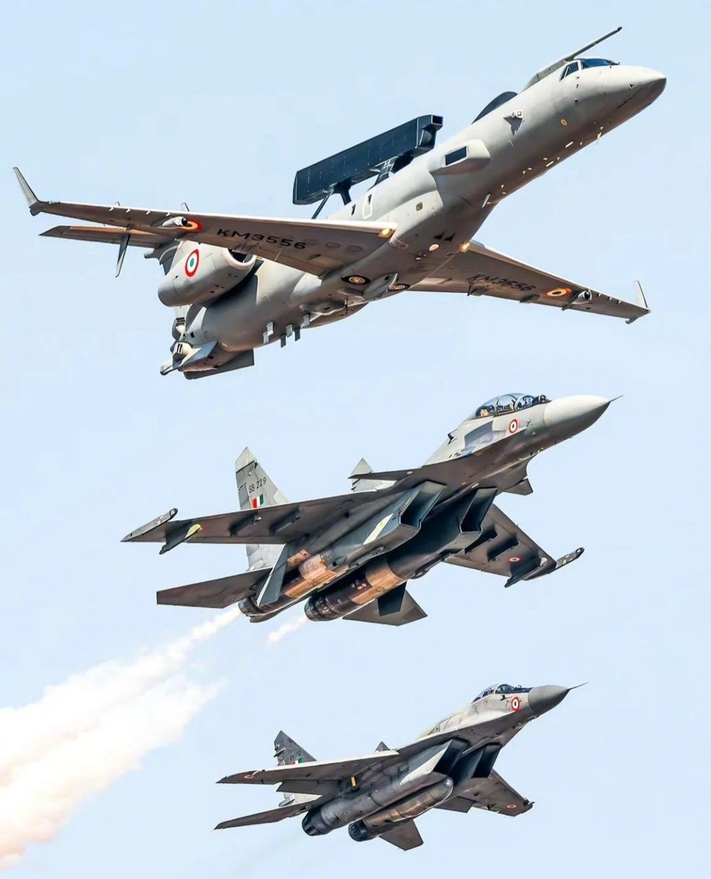 pl15远程空空导弹对印度emb145预警机威胁很大  虽然印度emb145预警机