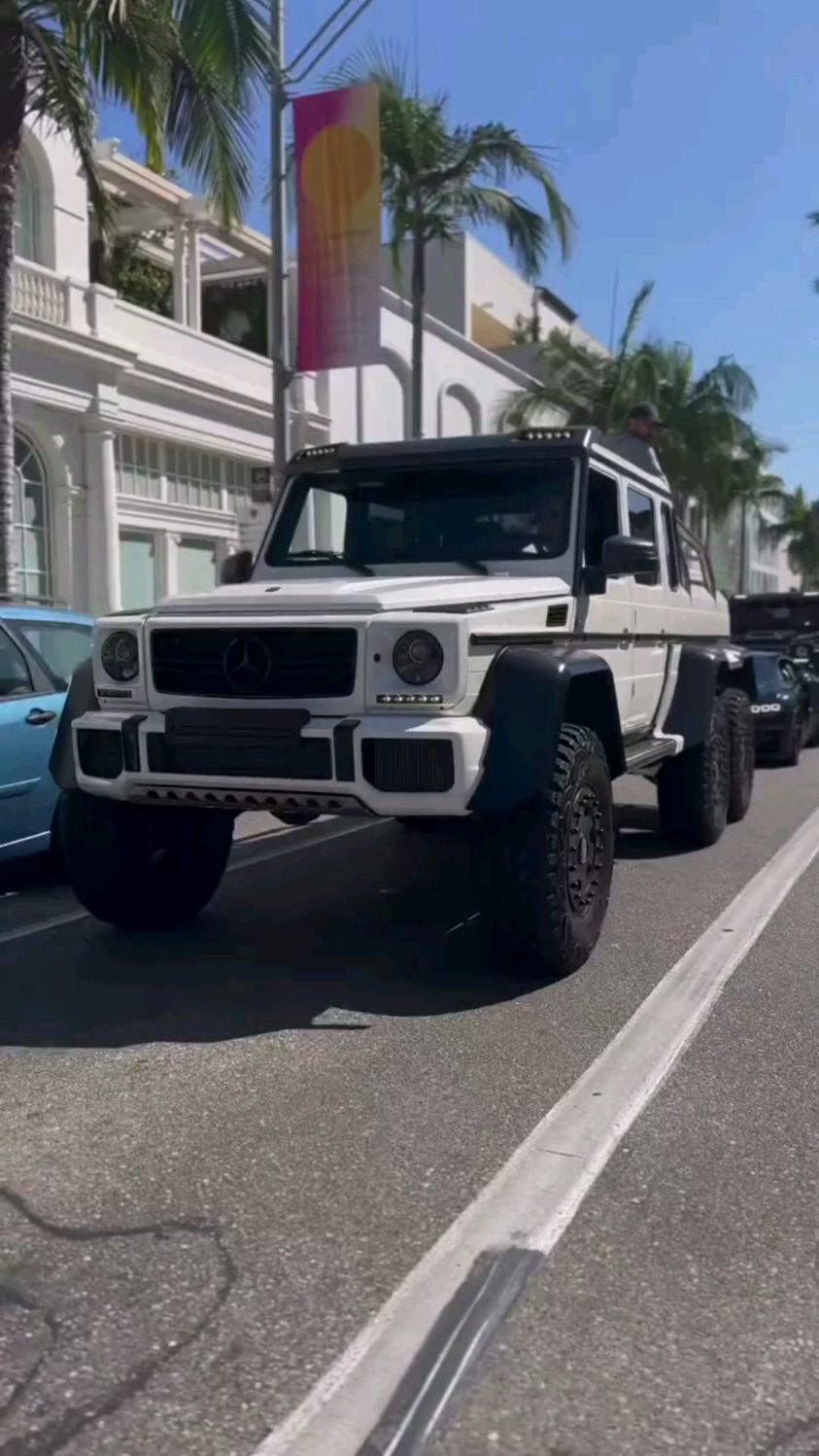 奔驰大g六驱版,男人梦之车.-度小视