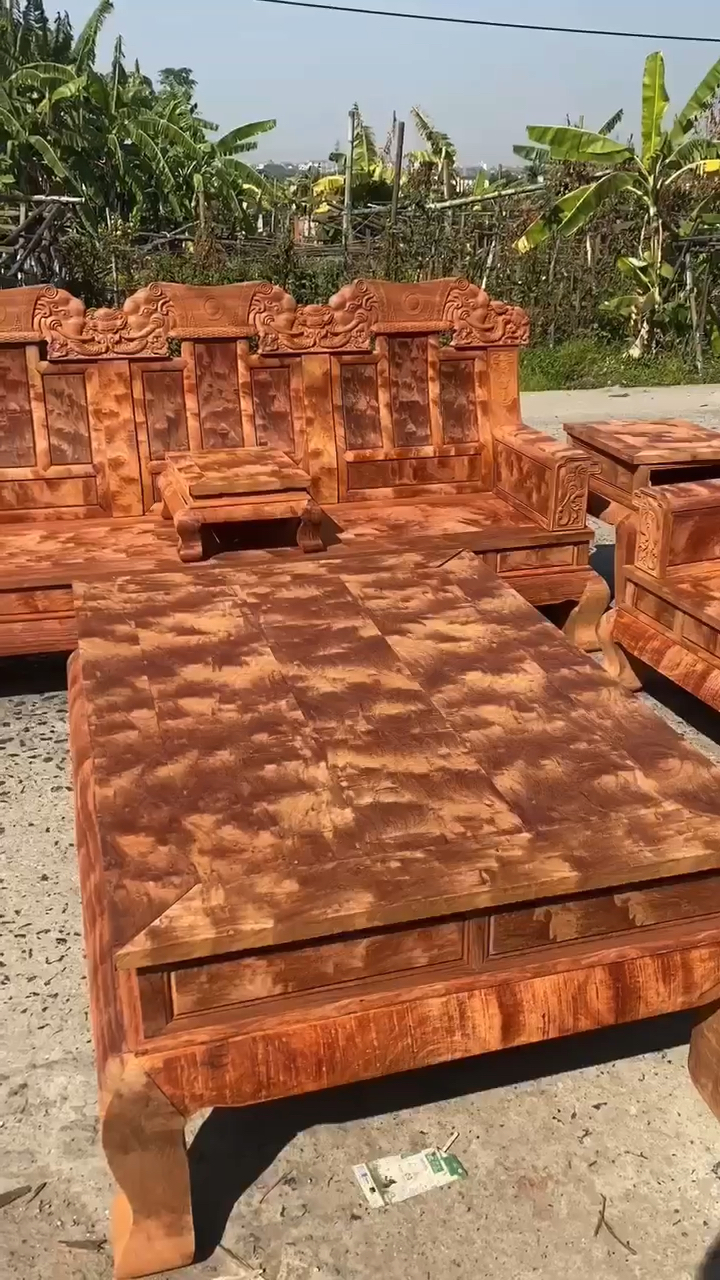 缅甸花梨大果紫檀火焰纹大奔沙发七件套