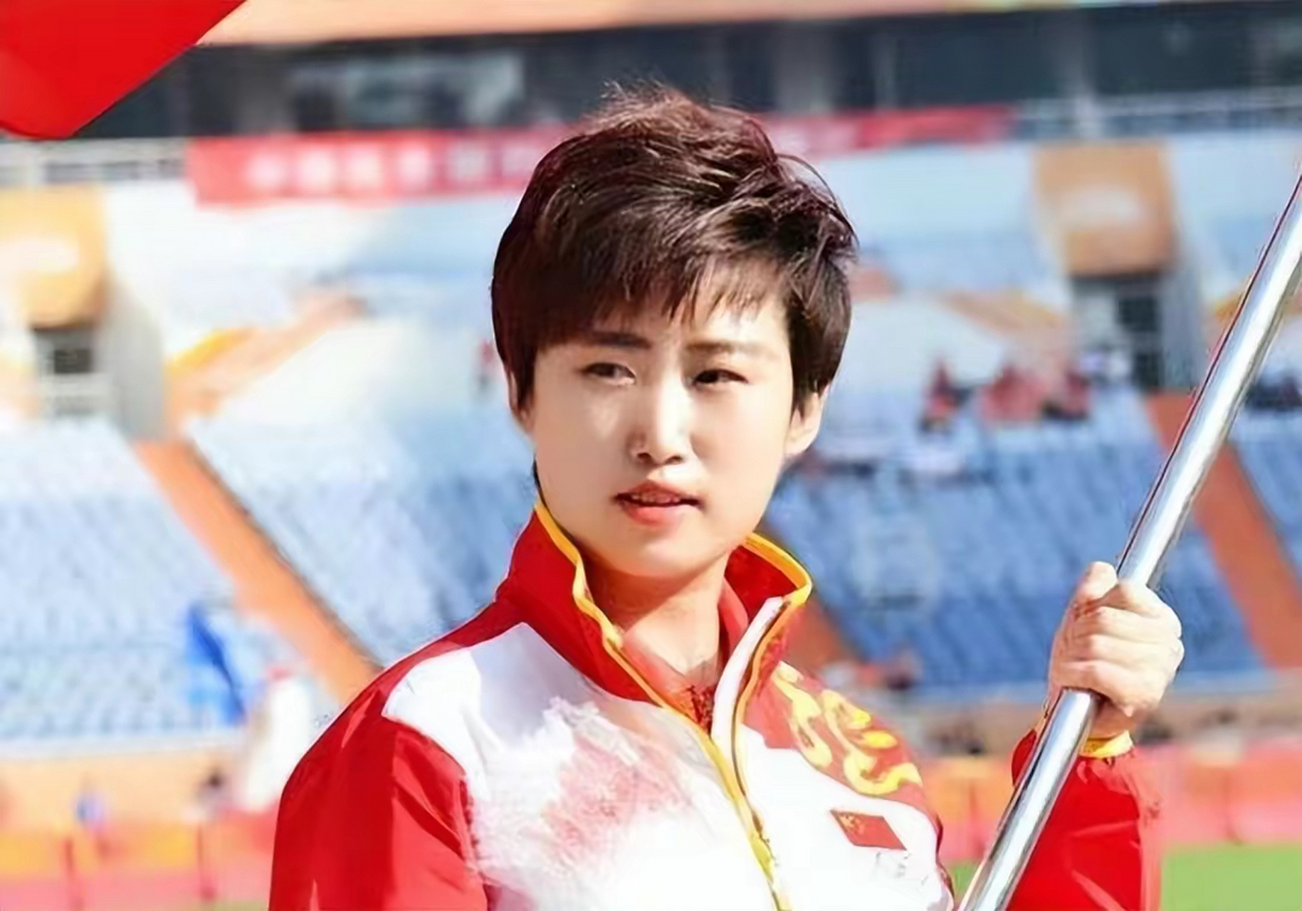 乒坛名将郭跃现状:如今的她蓄起了长发,昔日的"假小子"成为了真女神.