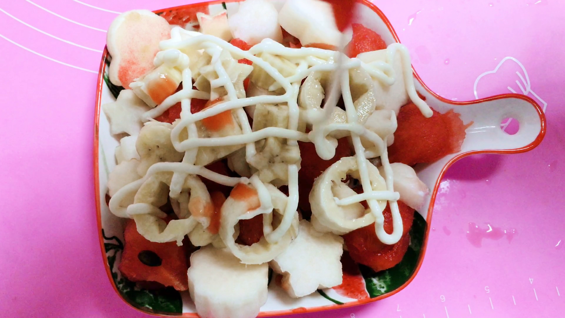 炎炎夏日,在家做上一盘好看又好吃的水果沙拉,是一种什么体验?