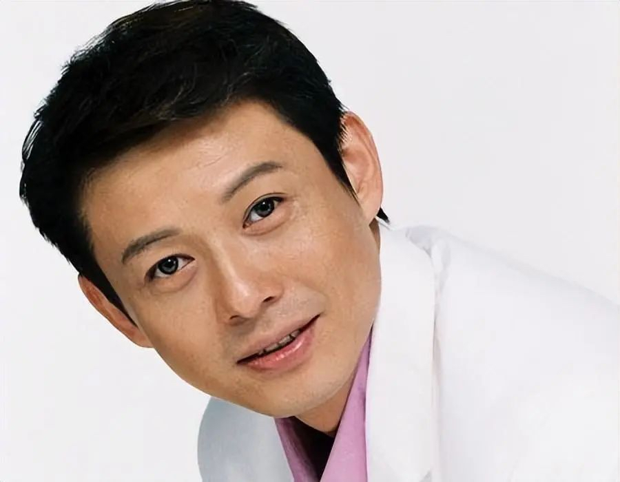 程前:父亲演过《西游记》,和董卿同居5年分手,再娶小20岁妻子