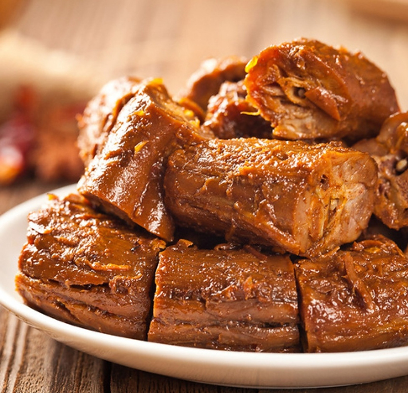 高清鸭脖图片看得我流口水,以前怎么不觉得鸭脖那么好吃,好想在吃饭的