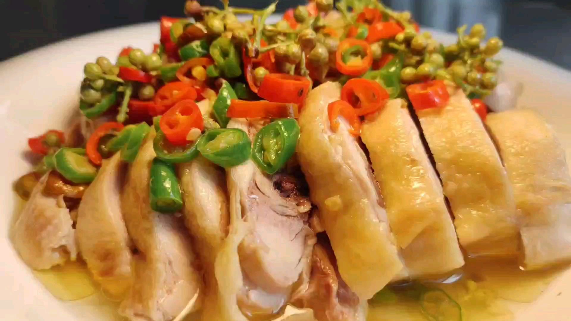 藤椒鸡为什么这么流行?看川菜师傅的制作过程,找寻美味的密码