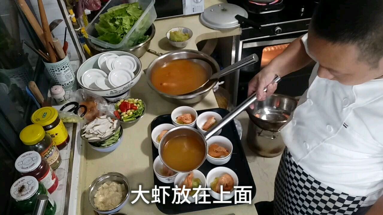 经典特色家常菜萝卜丝大虾,做法简单味道鲜美,看一遍就能学会