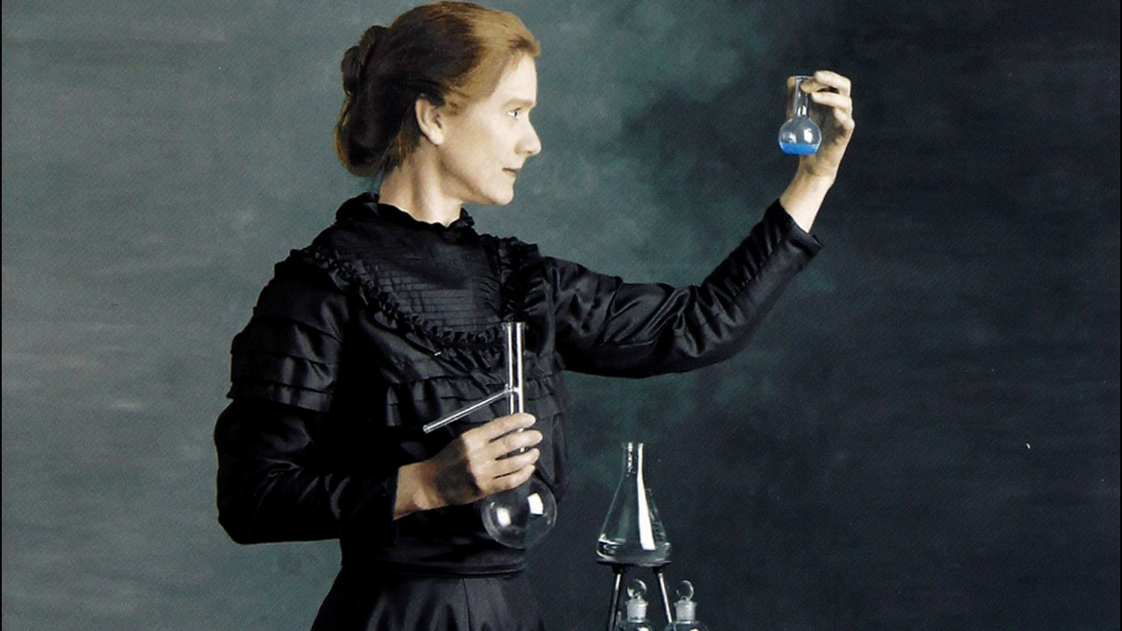 动态优创月#  居里夫人一生获得了伟大的成就.