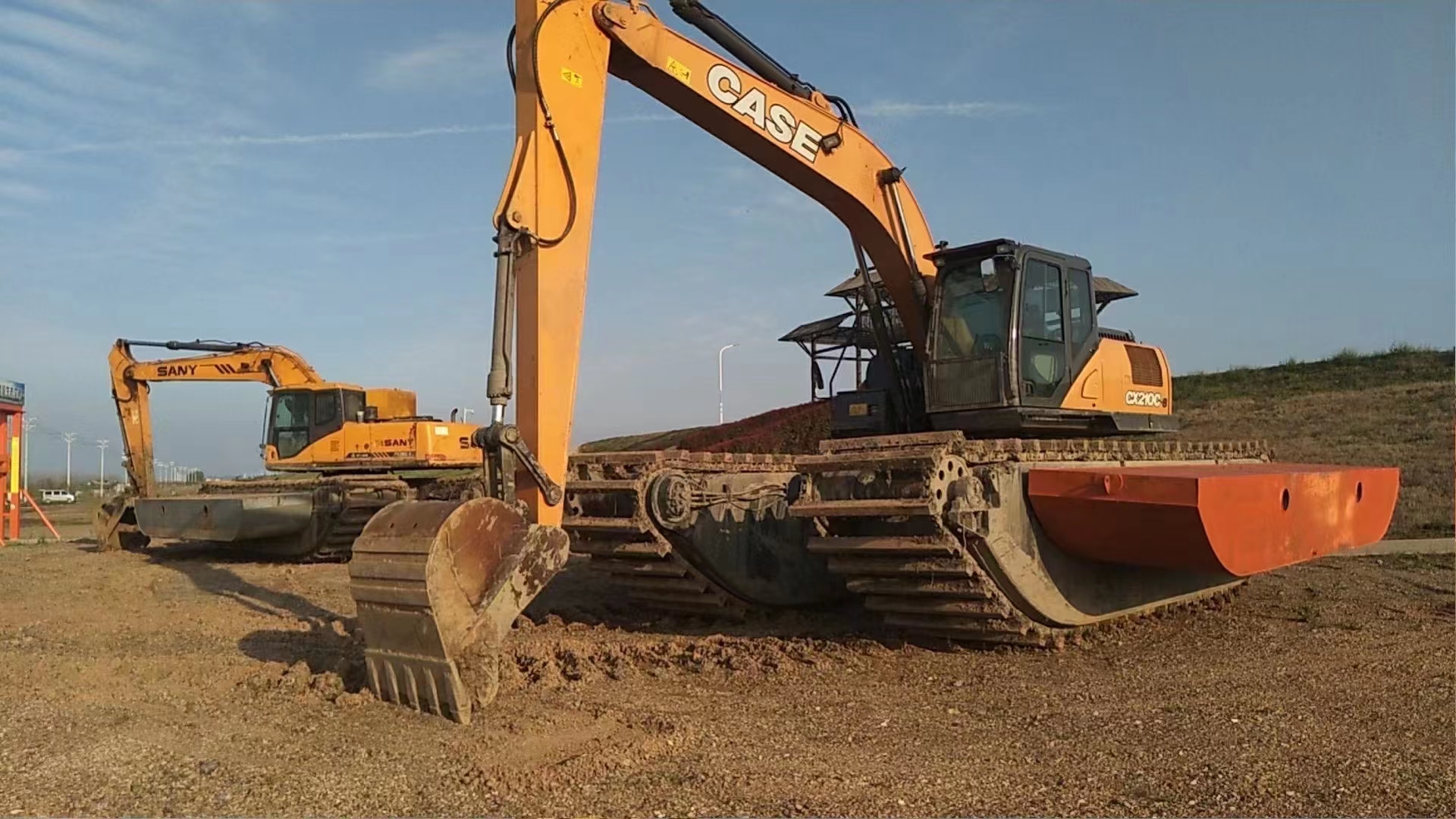 专业挖泥船挖掘机