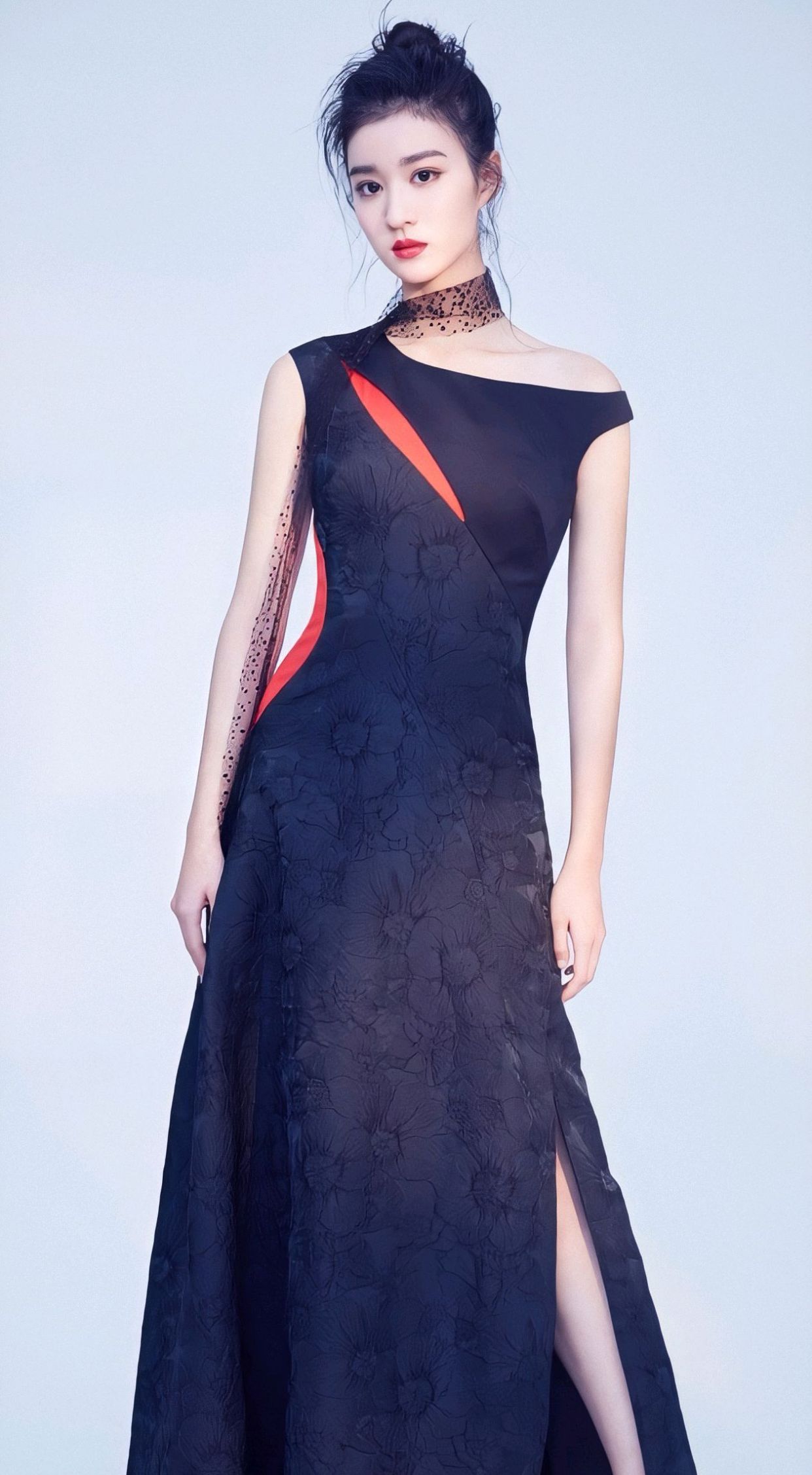 95后美少女王楚然高清写真,仙姿玉貌,明艳动人