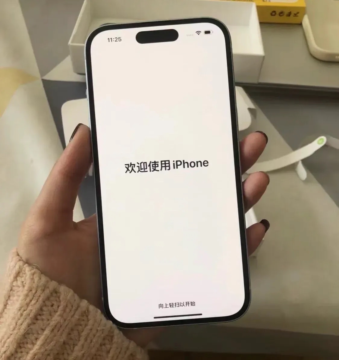总结苹果手机的8个缺点 1信号差2充电慢3微信不能双开4