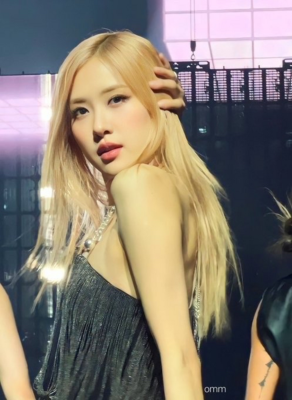 rose朴彩英# 演唱会怼脸拍 blackpink演唱会,朴彩英高清近距离怼僚哪