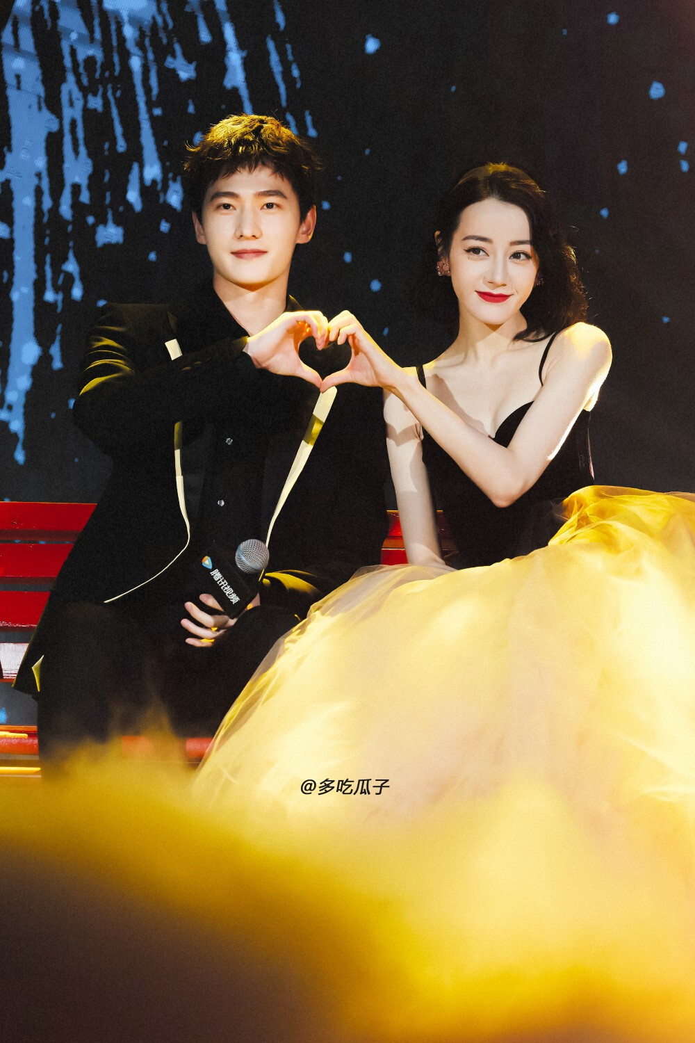 高颜值 高演技,新疆姑娘一路凯歌!