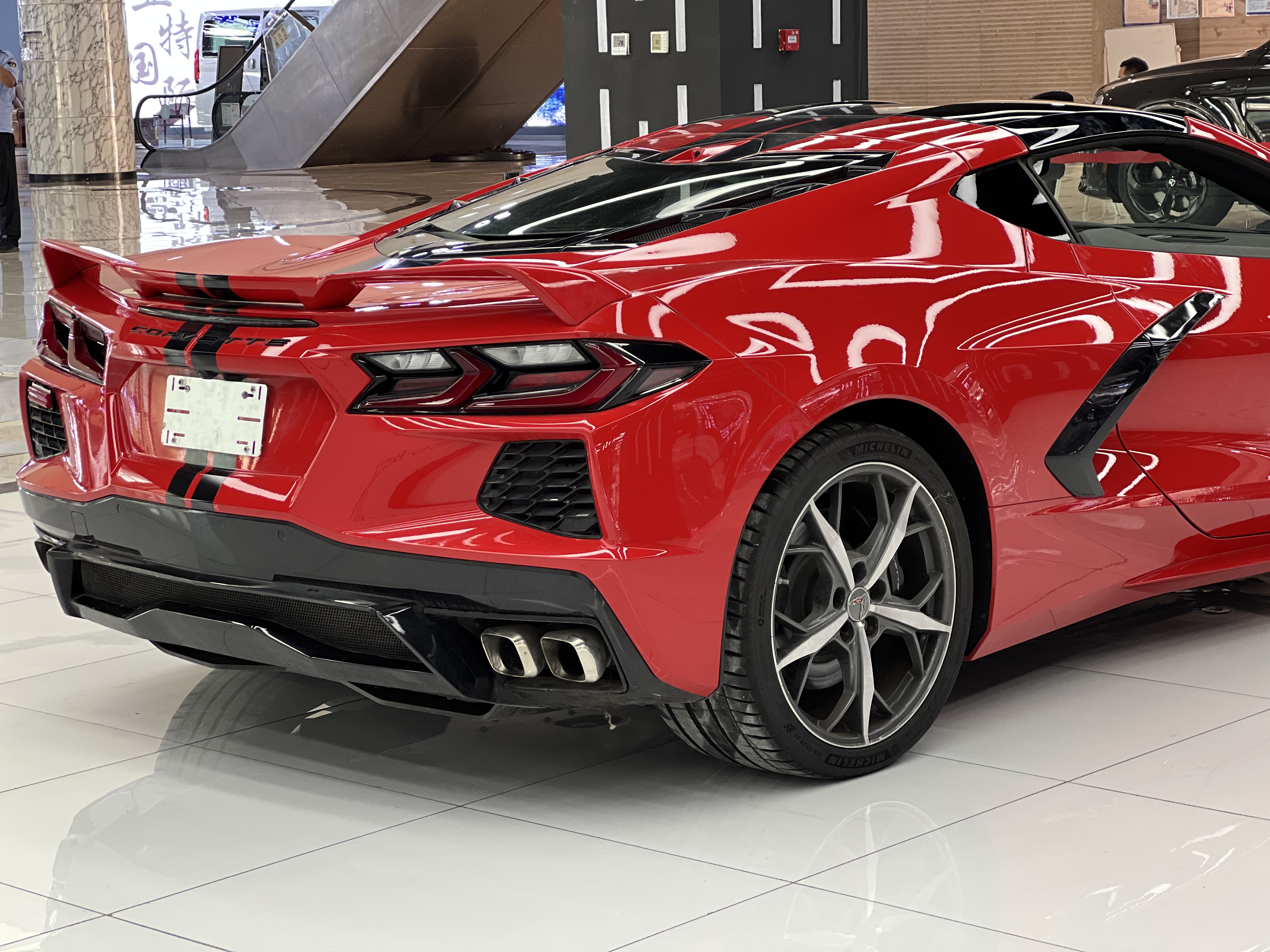 科尔维特c8两门两座硬顶敞篷跑车