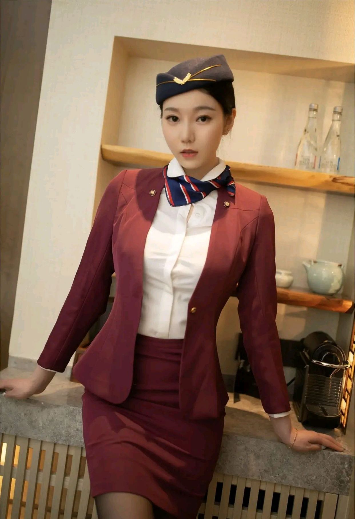 空姐美美的制服