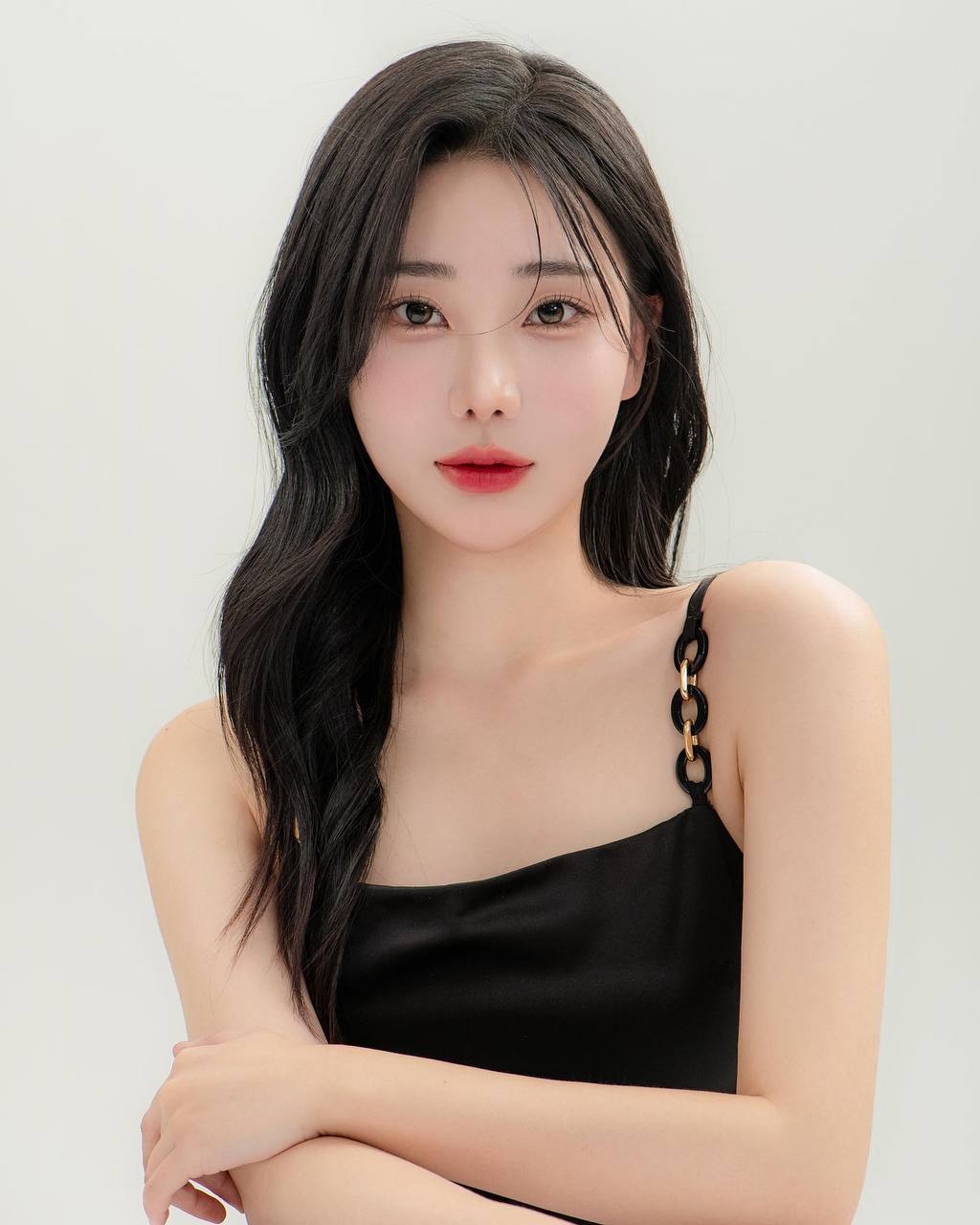 每日养眼#养眼美女# #美图# #美女#  听说多多点赞可以让大数据知道你