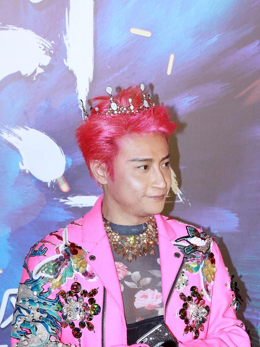 气质男神陈志朋,十分敬业,让人心疼!