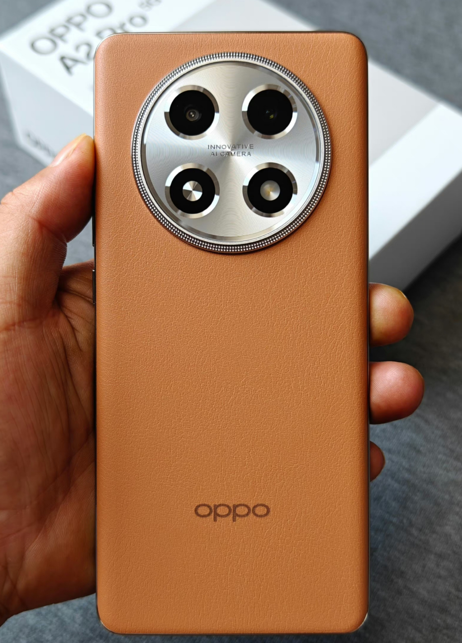 oppo上次折叠屏手机n3发布会的热度被华为mate60pro突然发售抢尽了