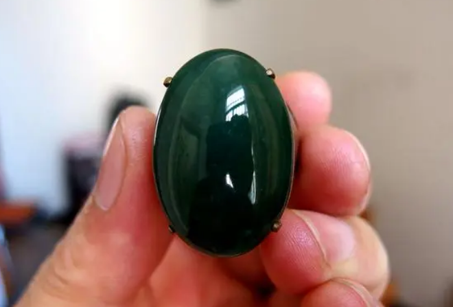 老蓝水翡翠的种水八个等级