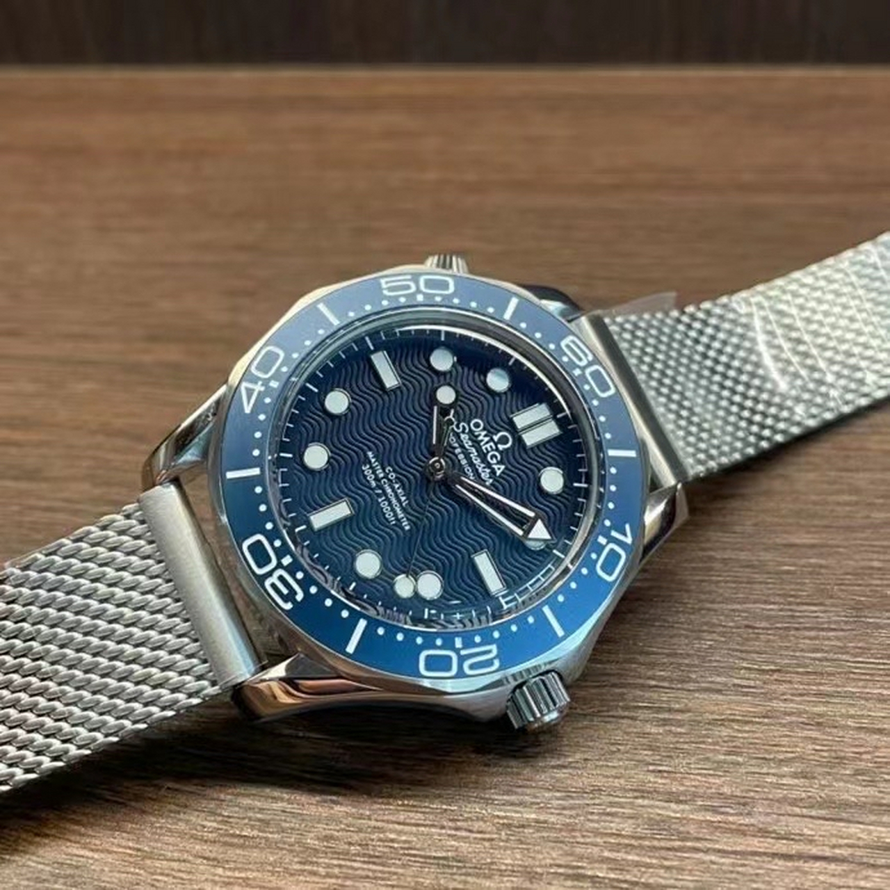 别名:无暇赴死,欧米茄海马系列210.30.42.20.03.