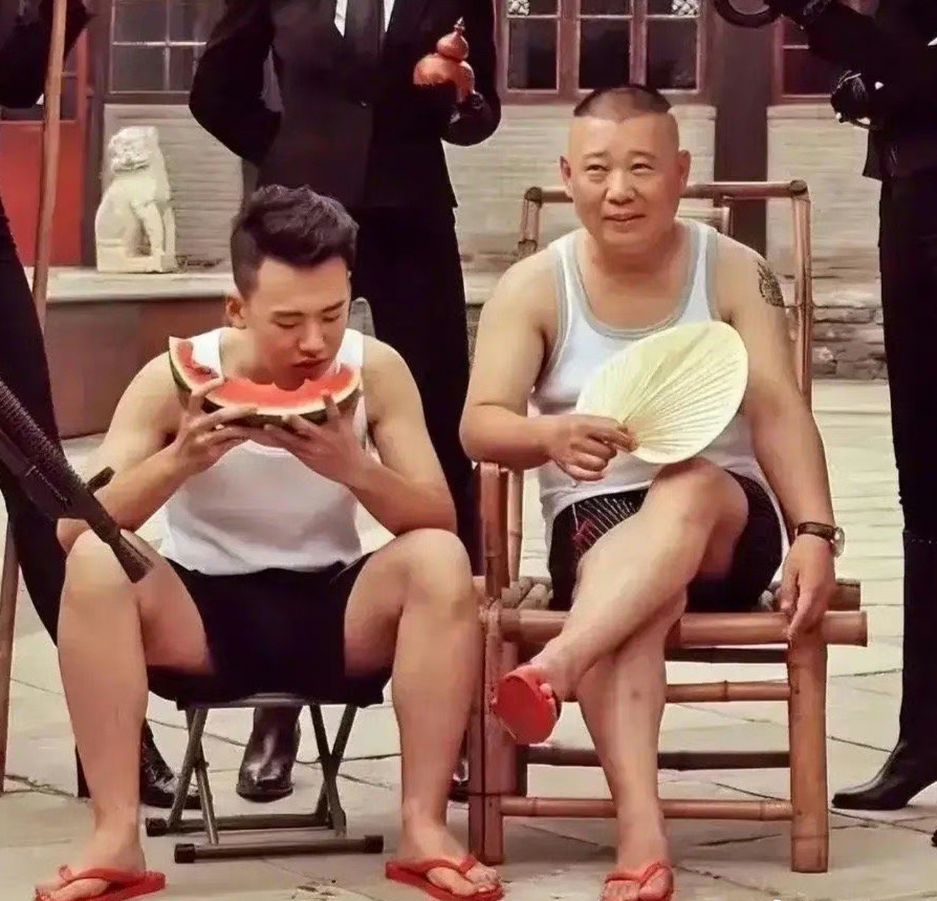 郭德纲这么传统人居然有纹身[费解]看来年起时候也有颗不安分的心啊